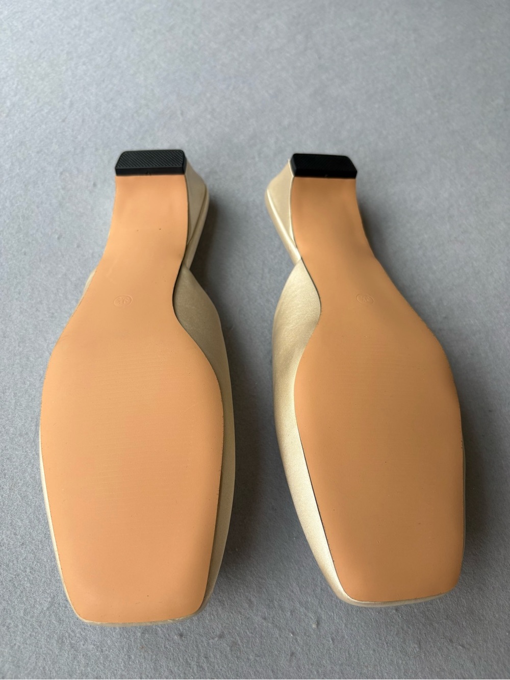 NWOT Mules Low Kitten Heel Closed Square Toe Slip On Dress Shoes sz 10 (big 9.5) - Picture 5 of 6